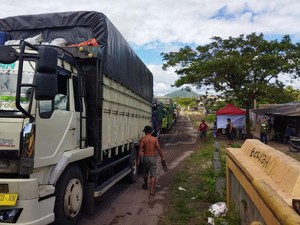 Sebab Pelabuhan Ciwandan Macet: Sopir Truk Bandel-Penumpang Belum Beli Tiket
