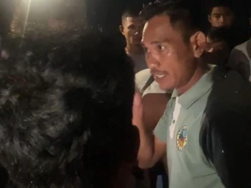 Tangkapan layar cekcok pelaku wisata dengan perwakilan PT Flobamor di Pulau Padar TN Komodo gegara tarif baru jasa wisata.