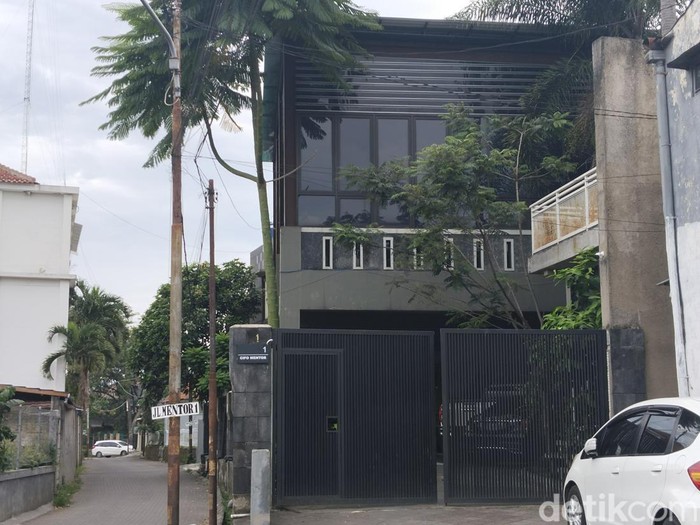 Kondisi kantor pengusaha tersangka penyuap Walkot Bandung.