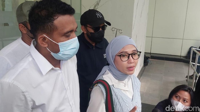 Kuasa Hukum David, Mellisa Anggraini,