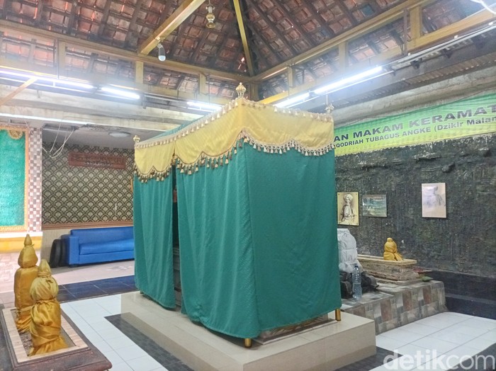Langgar Tinggi Langgar Tinggi