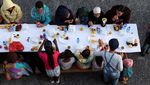 Meja Panjang saat Buka Puasa di Cape Town Afrika Selatan