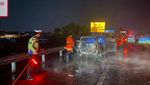 Penampakan Bara Api yang Meludeskan Mobil Pemudik di Tol Mojokerto