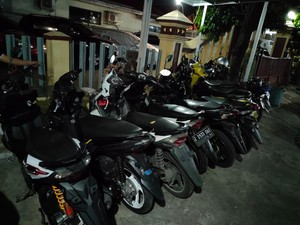 Hendak Jual Motor Curian di Medsos, Maling dan Penadah Dibekuk Polisi