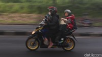 Jalur selatan Nagreg diprediksi bakal mengalami lonjakan volume kendaraan pada 19-20 April 2023 mendatang. (Foto: Wisma Putra/detikJabar)