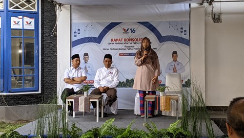 Rapat konsolidasi penguatan Bacaleg dapil Kota Mataram, Minggu malam (16/4/2023).
