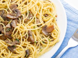 Resep Spaghetti Tumis Jamur yang Sederhana dan Gurih Segar