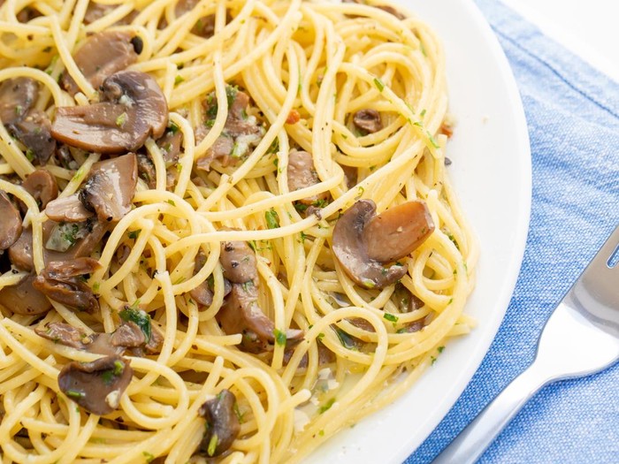 Resep Spaghetti Tumis Jamur