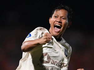 Rekam Jejak Adam Alis, Pemain Baru Persib Bandung