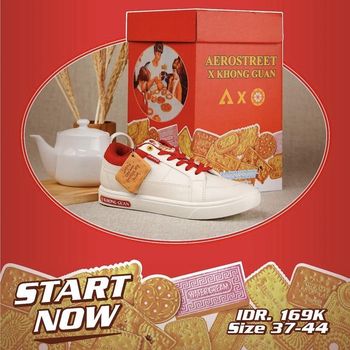 Sepatu desain Khong Guan