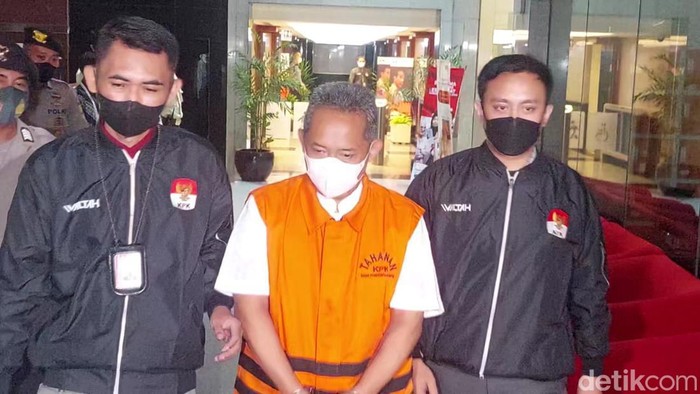 Yana Mulyana jadi tersangka KPK (Anggi Muliawati/detikcom)