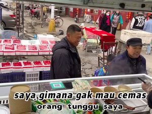 Wanita Indonesia Jualan Indomie Rebus di China Langsung Laris Manis