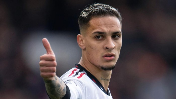 NOTTINGHAM, ENGLAND - APRIL 16: Antony of Manchester United during the Premier League match between Nottingham Forest and Manchester United at City Ground on April 16, 2023 in Nottingham, United Kingdom. (Photo by Visionhaus/Getty Images)