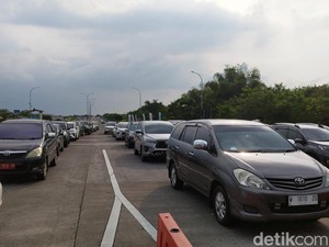 Lebih dari 34 Ribu Kendaraan Tinggalkan Surabaya via Tol di Hari H Lebaran