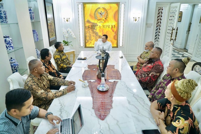 Bamsoet Ajak Pemuda Teladani Semangat Perjuangan Kapitan Pattimura