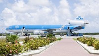 Meskipun terletak di lokasi terpencil, bandara ini dapat menampung pesawat tipe Boeing 747 dan Airbus A330. Foto: Getty Images/robas