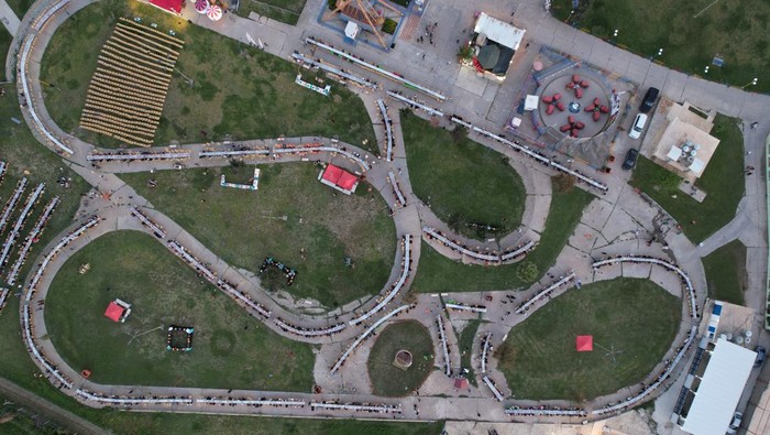 MOSUL, IRAQ - APRIL 16: An aerial view of the area as an iftar dinner is given for orphan children and families in need, in Mosul, Iraq on April 16, 2023. (Photo by Ismael Adnan Yaqoob/Anadolu Agency via Getty Images)