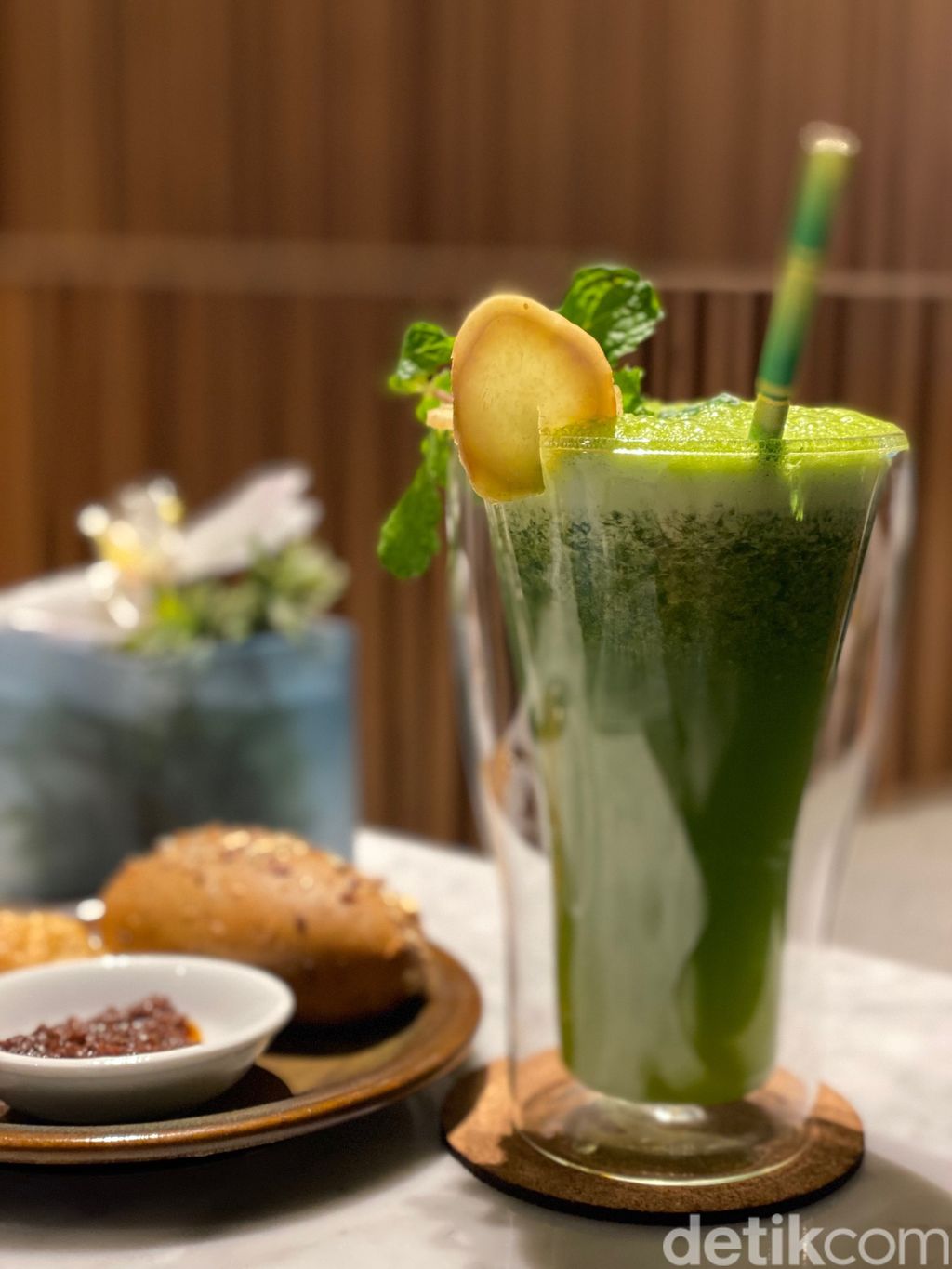 Blue Terrace Ayana Midplaza