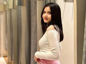 Klarifikasi Terbaru Bulan Sutena soal Video Syur 1 Menit 14 Detik Mirip Dirinya