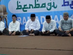Bubos Ke-7, Pemkab Sukabumi Bagikan 12.575 Rantang Cinta ke Warga