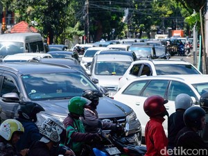 Dishub DKI Akui Penutupan Simpang Santa Jaksel Bikin Macet ke Mana-mana