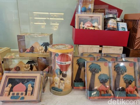 hampers cokelat dan cake lebaran di surabaya