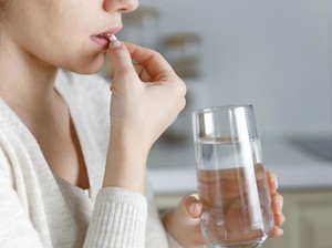 Samcofenac Obat Apa? Ketahui Manfaat, Dosis, dan Efek Sampingnya