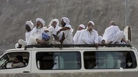 Setelah kemarin jumlah penganut Atheis di Arab Saudi meningkat, rupanya fenomena yang sama juga melanda 2 negara muslim lainnya, yaitu Iran dan Libanon. AFP via Getty Images/ROSLAN RAHMAN