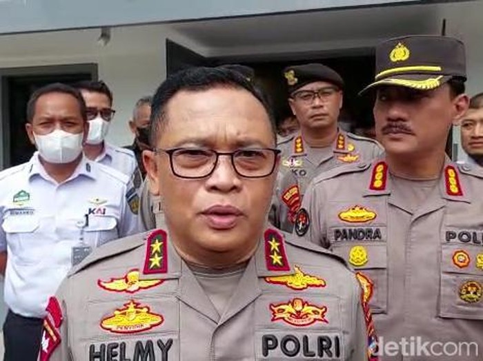 Kapolda Lampung Irjen Helmy Santika (Tommy Saputra/detikSumut)