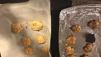 Netizen Twitter bernama Scott Searle yang baru belajar membuat kue ini belum paham cara mengatur oven. Hasilnya bagian bawahnya gosong menghitam lebih dahulu. Foto: Insider