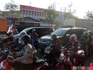 Pemotor Mulai Meriahkan Jalur Mudik di Pantura Cirebon