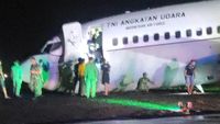 Potret Pesawat Boeing 737 Seri 200 TNI AU Tergelincir Di Bandara Timika