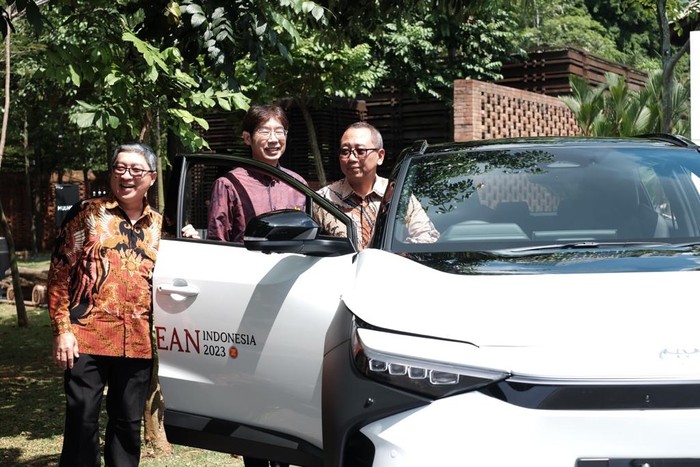 Potret Toyota bZ4X yang Bakal Mejeng di KTT ASEAN 2023 Labuan Bajo