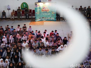 Berbagi Keceriaan di Program Gerobag Ramadan Ala JQR