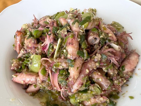 3 Resep Sambal Cumi Paling Populer, Lauk Nasi yang Sedap Mantap