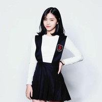 Namanya pun melambung saat menjadi kontestan acara survival MIXNINE. Ryujin menempati peringkat pertama dii tim wanita, namun tidak dapat debut karena timnya kalah dari tim pria. Foto: Instagram