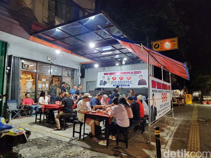 Sop Kaki Kambing & Sapi Dua Saudara: Hangat Nikmat Tanpa  Prengus!