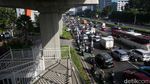 Tol Dalam Kota dan Jalan MT Haryono Macet Pagi Ini