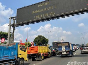 Ingat! Truk Dilarang Melintas Saat Mudik Lebaran 2023, Ini Aturannya
