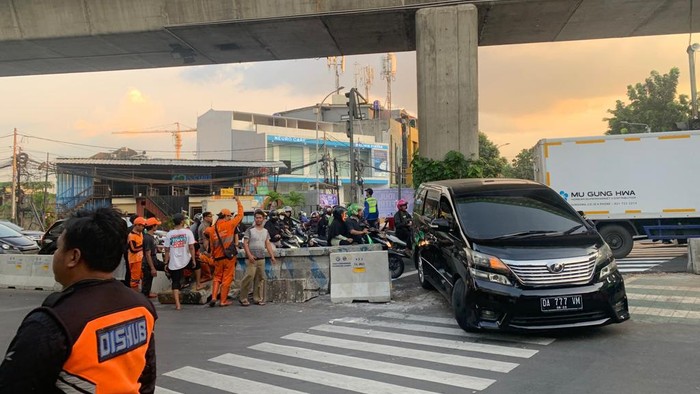 U-turn simpang Pasar Santa dibuka kembali