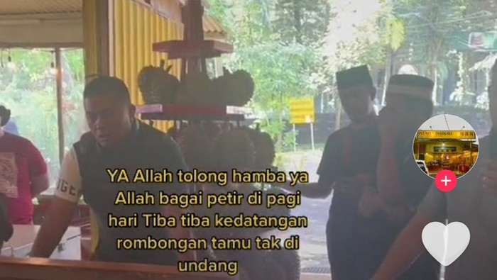Viral polisi dari Polda Jatim menggerebek istana durian Pasuruan