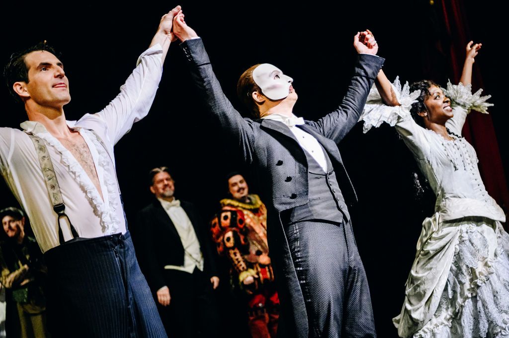 Curtail call terakhir The Phantom of the Opera di Majestic Theatre, New York.