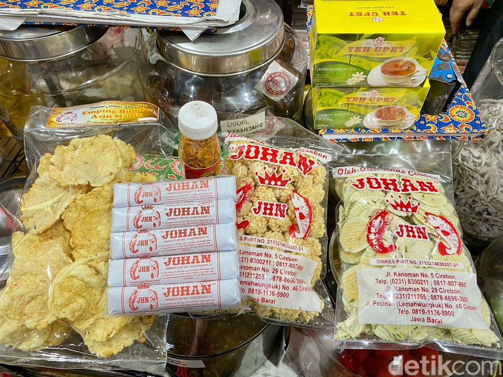 2 Rekomendasi Oleh-oleh Khas Cirebon, Ketan Gurih hingga Terasi Nikmat!