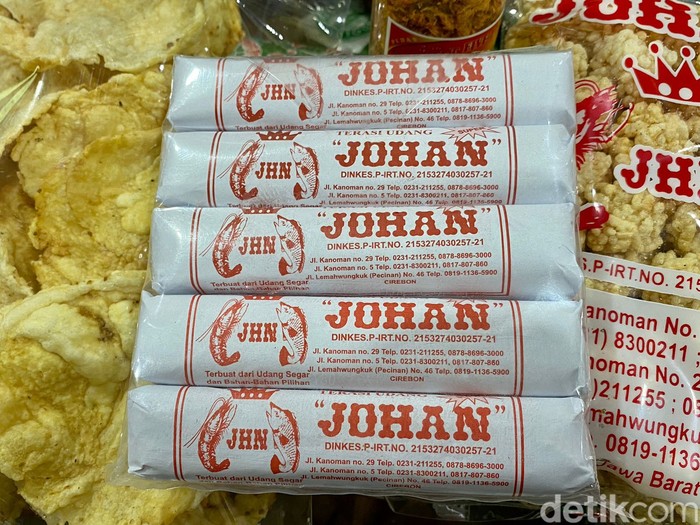 2 Rekomendasi Oleh-oleh Khas Cirebon, Ketan Gurih hingga Terasi Nikmat!