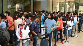 Apple seperti biasa mencari waktu yang tepat untuk strategi mendirikan Apple Store dalam rangka memanfaatkan tren ini, cetus analis Counterpoint. Foto: Getty Images