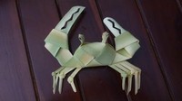 Ketipat berbentuk kepiting ini pun tak luput jadi perhatian netizen. Bahkan dibuat detail kaki hingga capitan yang membuatnya terlihat nyata. Foto: Instagram/Twitter