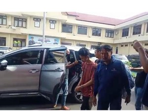 7 Fakta Cewek Open BO Diracun Eks Suami Pakai Terang Bulan gegara Santet