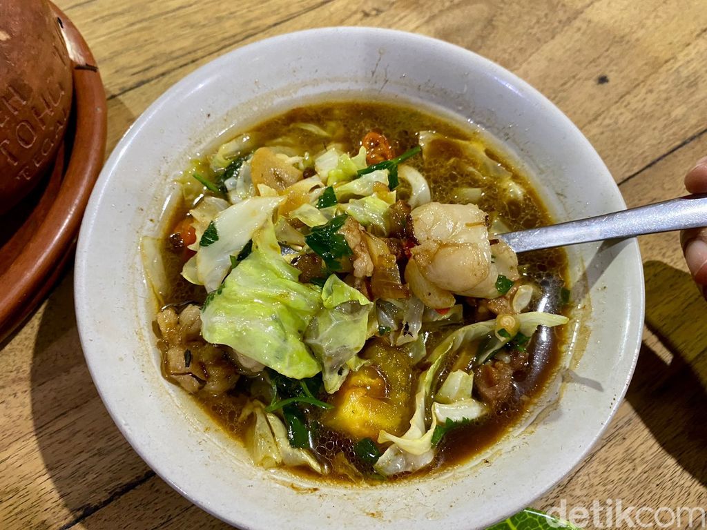 Empuk Gurihnya Nagih, Ini Sate Batibul Favorit yang Laris di Tegal