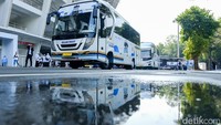 Bus diberangkatkan menuju Surabaya, Semarang, hingga Yogyakarta.