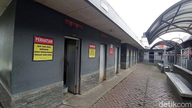 Fasilitas tempat berendam di SPBU Tasikmalaya.